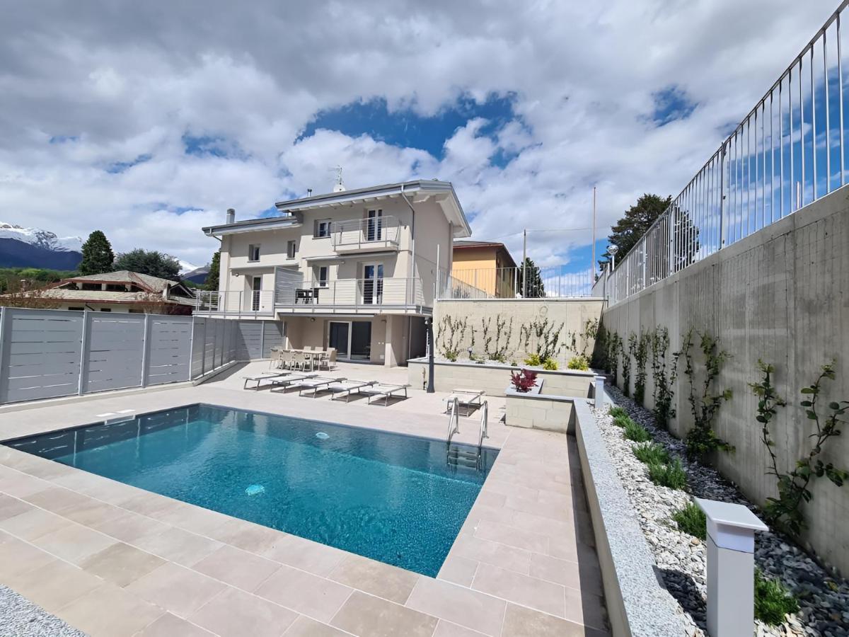 Villa Claudia With Private Pool Colico Kültér fotó