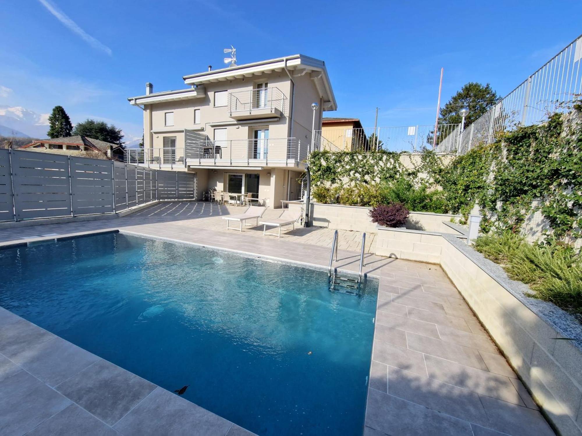 Villa Claudia With Private Pool Colico Kültér fotó