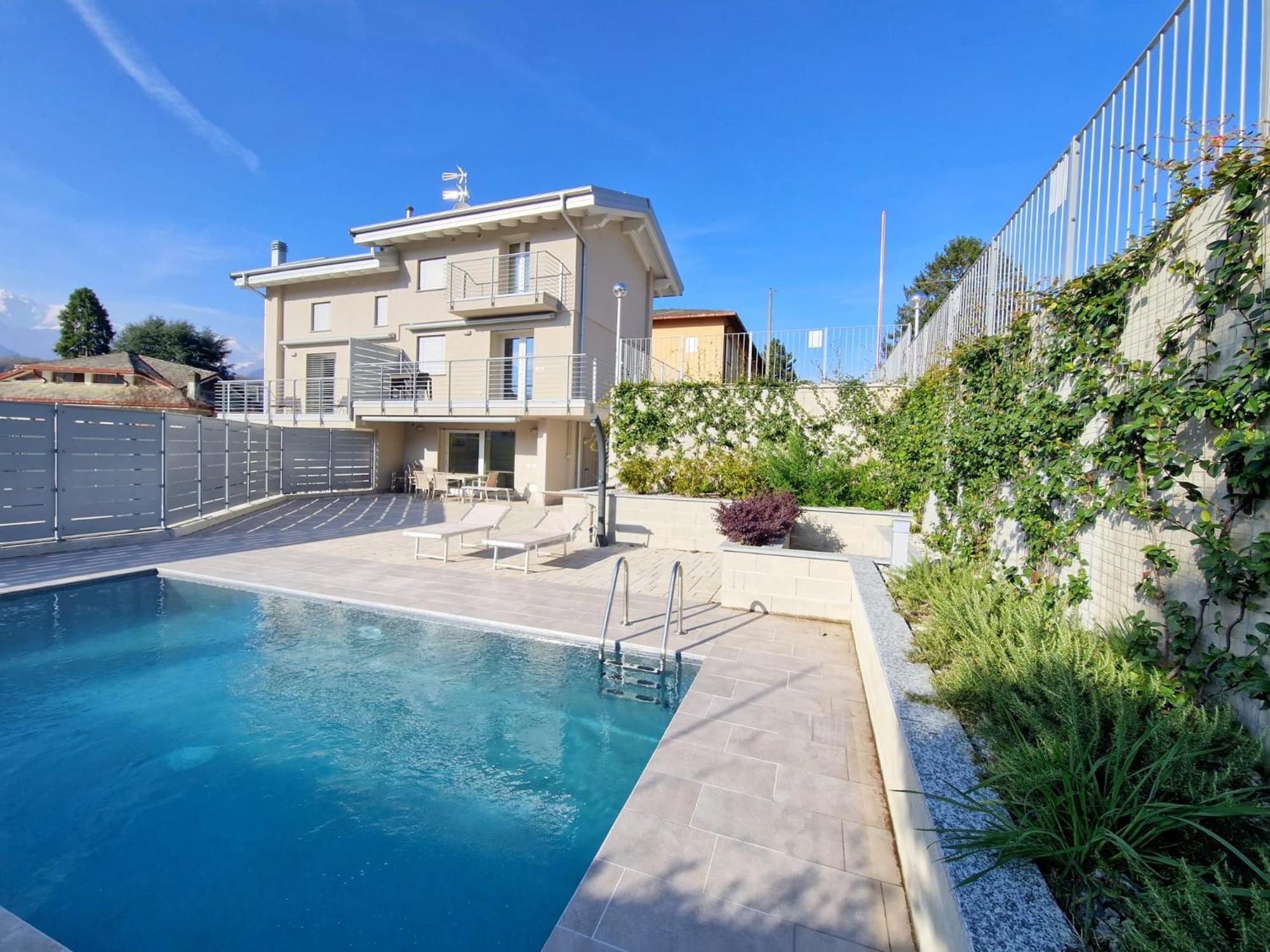 Villa Claudia With Private Pool Colico Kültér fotó
